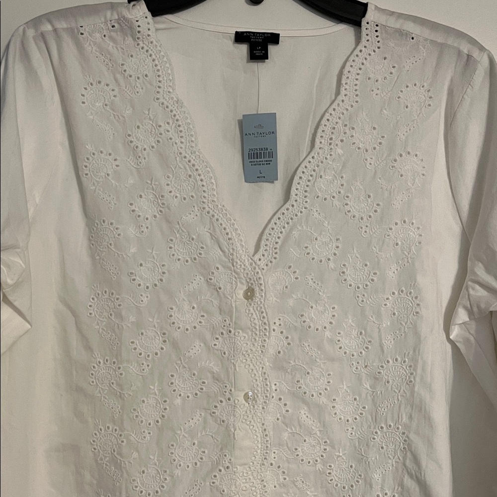 Ann Taylor Factory white Eyelet Blouse LP